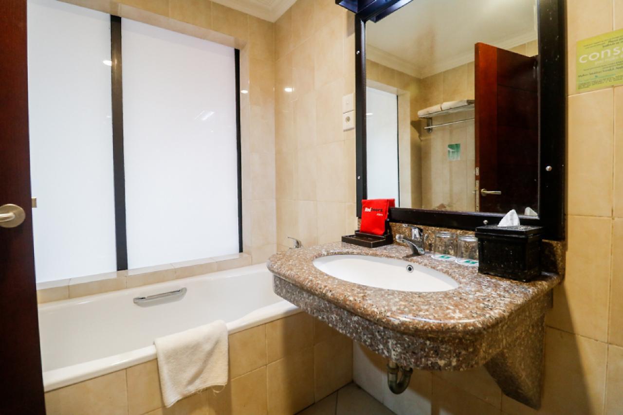 Reddoorz Premium @ Bukit Damai Indah Ξενοδοχείο Μπαλικπαπάν Εξωτερικό φωτογραφία