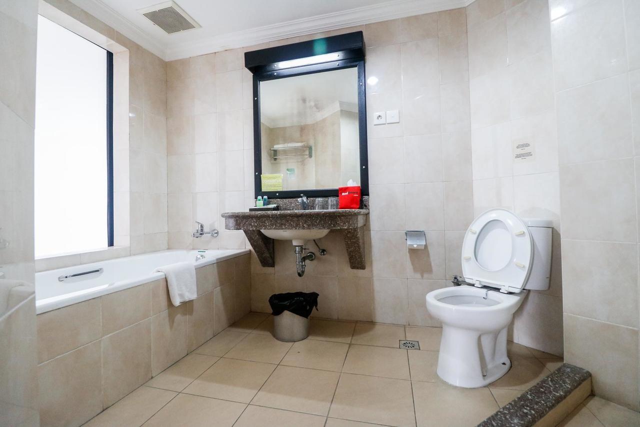 Reddoorz Premium @ Bukit Damai Indah Ξενοδοχείο Μπαλικπαπάν Εξωτερικό φωτογραφία